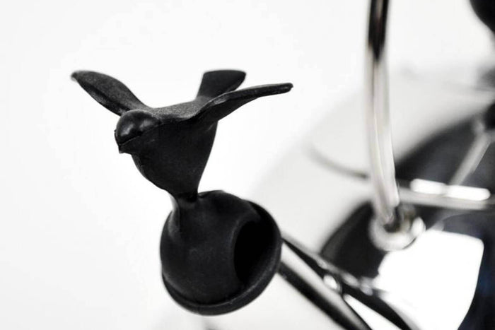 Bouilloire induction Alessi Oisillon en inox 18/10 design par Michael Graves - Noir