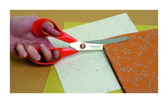 Ciseaux universels Fiskars pour gauchers 21cm inox