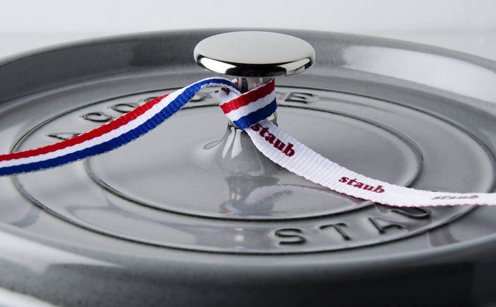 Cocotte ronde en fonte émaillée STAUB gris graphite