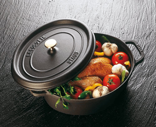 Cocotte ronde en fonte émaillée STAUB noir mat