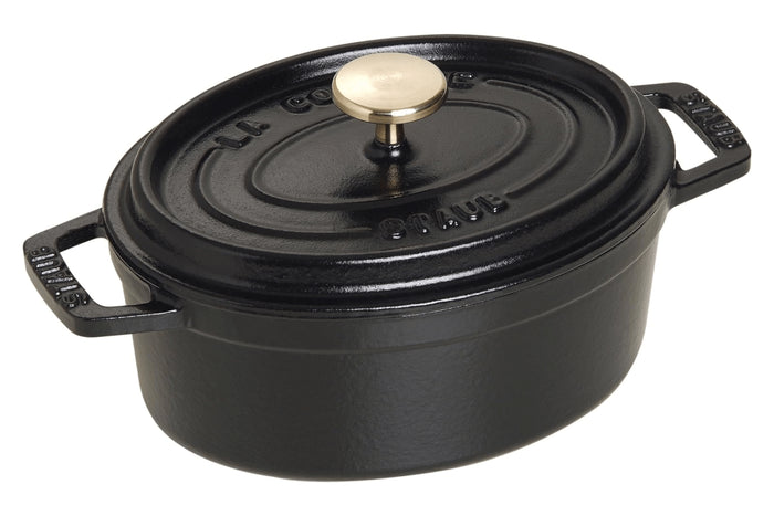 Cocotte Staub ovale en fonte émaillée noir mat - 33 cm
