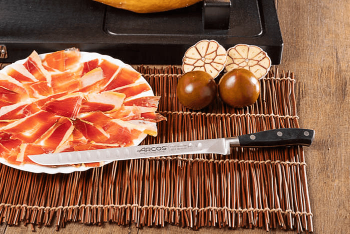 Couteau à jambon Arcos Riviera forgé lame alvéolée 25cm