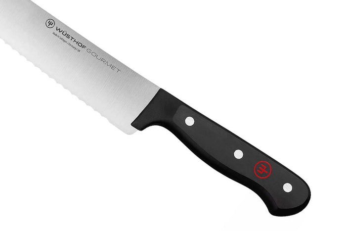 Couteau de pâtissier Wüsthof Gourmet lame crantée 26cm