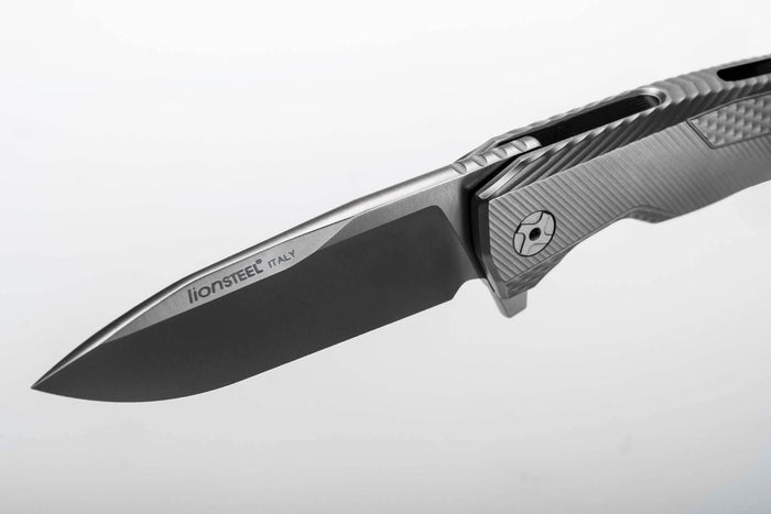 Couteau pliant LionSteel ROK manche monobloc 11cm - Gris
