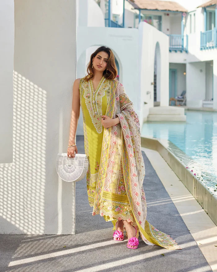 Faiza Saqlain - Estera