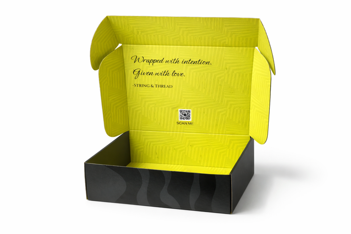 Gift Box – You’re About To Smile (Signature Edition)