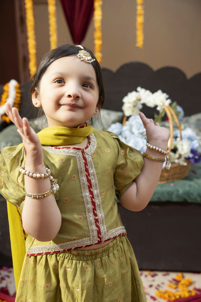 Kesar - 3 Pc Set
