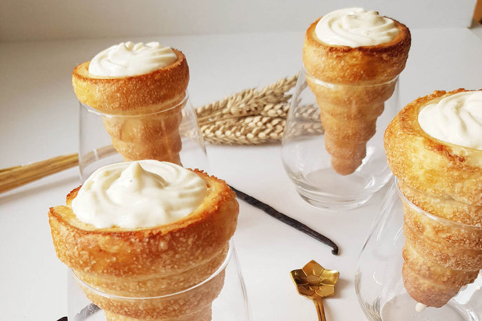 Lot de 12 moules cornets Exoglass® Matfer - 3,5 cm