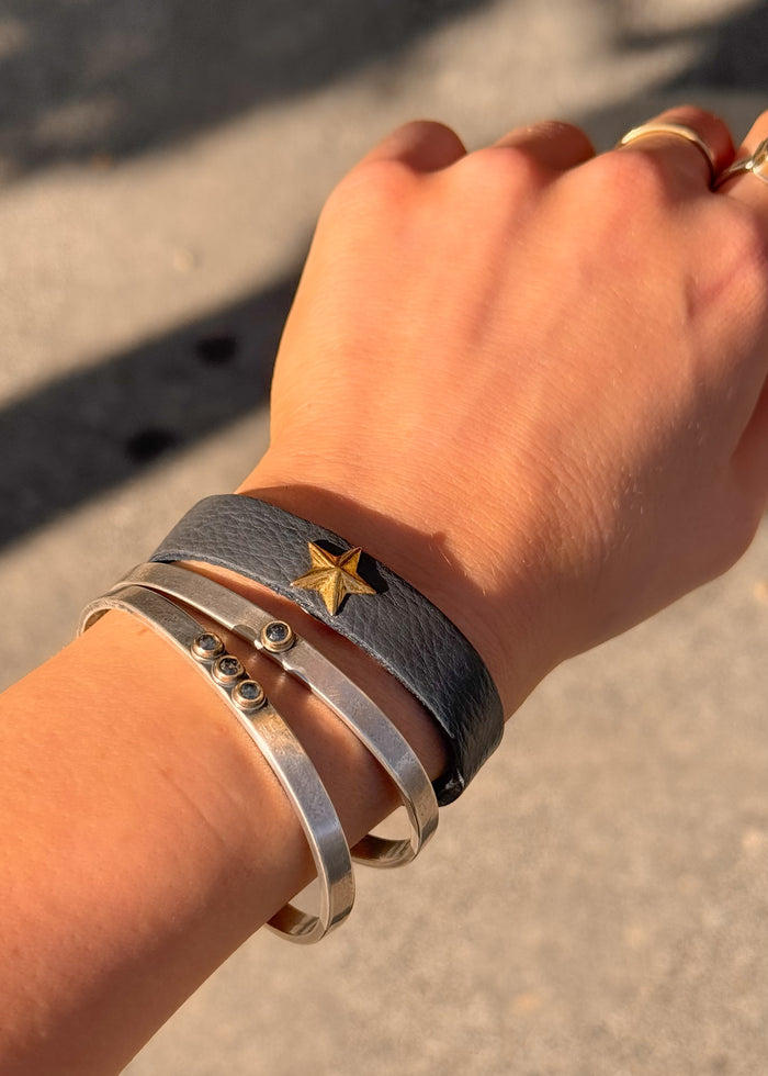 Military Star Leather Bracelet