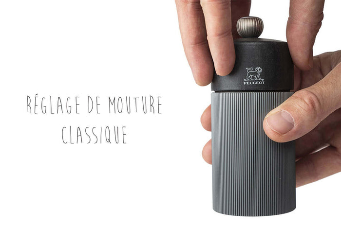 Moulin à épices manuel Peugeot Line Carbone 12cm - Moulin à poivre