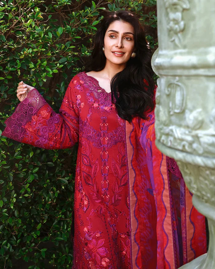 Mushq - Falling Petals Three Piece Lawn