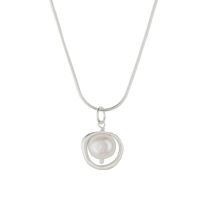 Organic Circle w Pearl Necklace-Philippa Roberts