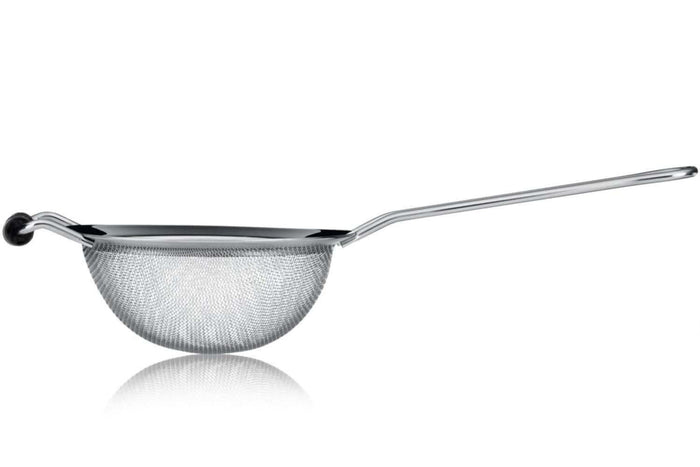 Passoire Triangle professionnelle inox avec manche - 15cm