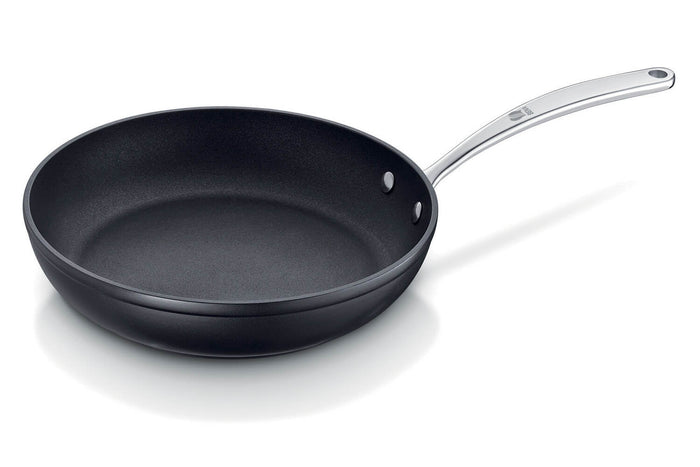 Poêle à frire antiadhésive Beka Titan 28cm en aluminium forgé
