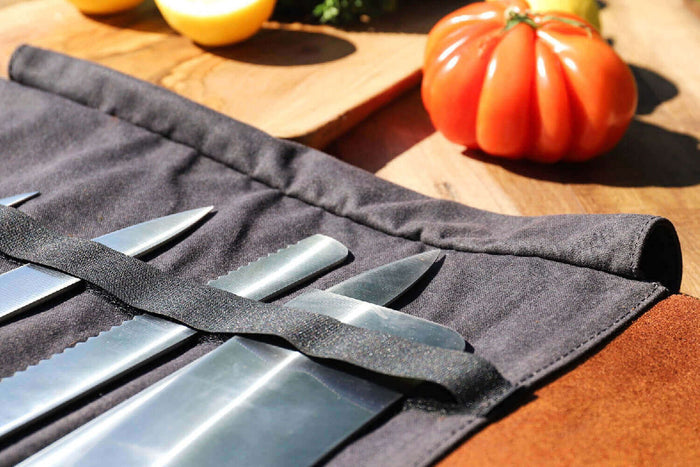 Trousse à couteaux vide Alaskan Maker Chef - 61x38,5cm avec 9 emplacements - Charbon