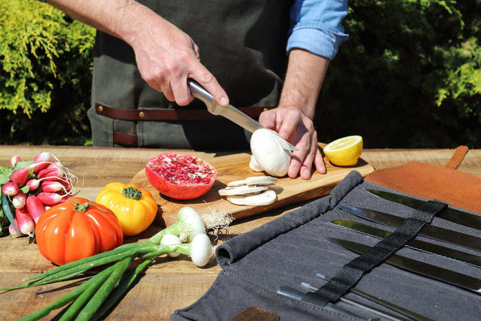Trousse à couteaux vide Alaskan Maker Chef - 61x38,5cm avec 9 emplacements - Charbon