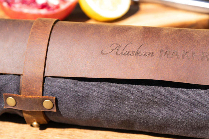Trousse à couteaux vide Alaskan Maker Chef - 61x38,5cm avec 9 emplacements - Charbon