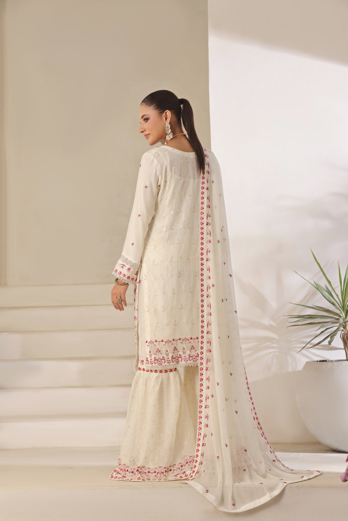 Wardah Uzair - 01142605- Three Piece Embroidered Chiffon