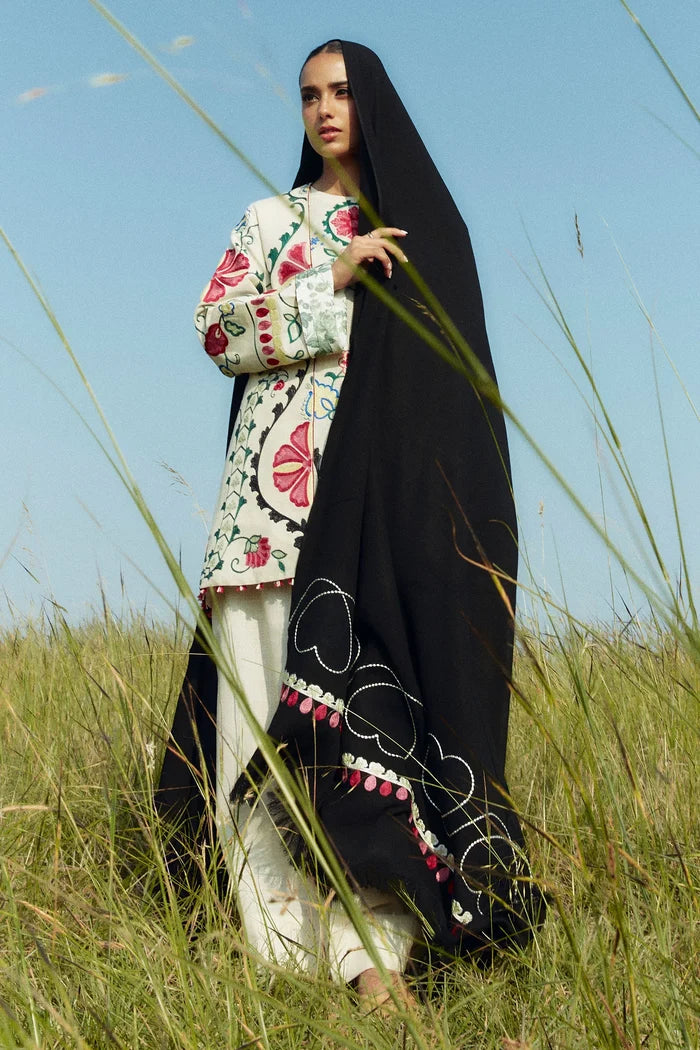 Zara Shahjahan - Coco-D1-A Moonstone